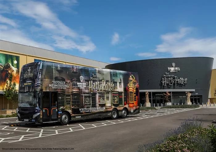 Harry Potter Studio Tour departure from Kings Cross Station - Image 3