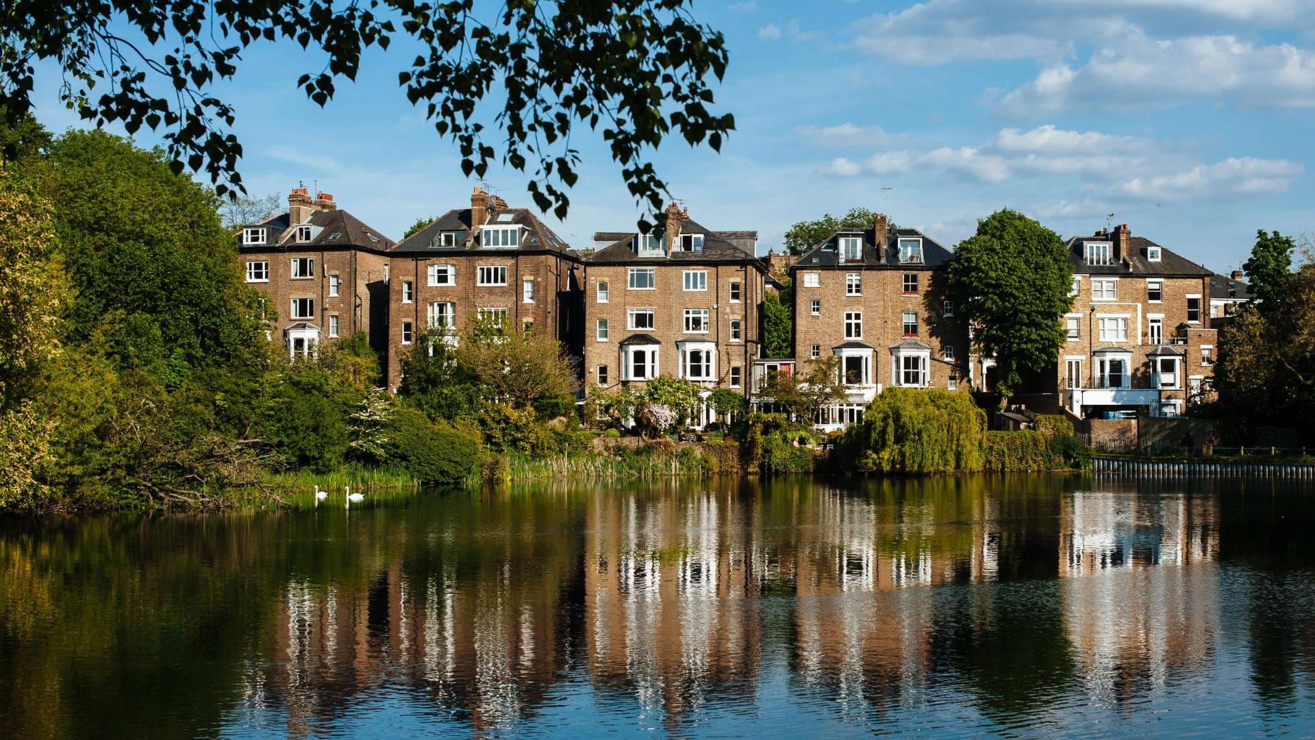 Hampstead & Highgate - Heath, Pubs & Village London