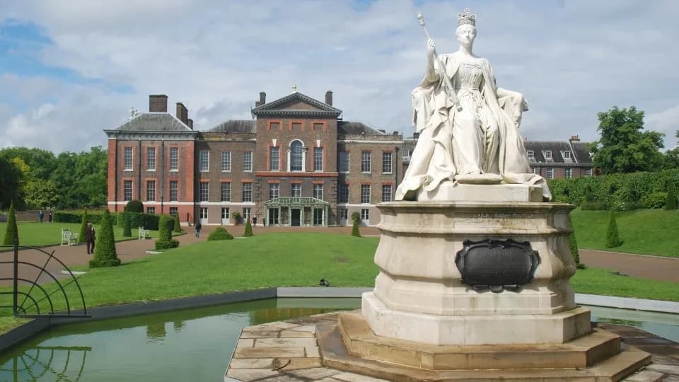 Kensington Palace: Entry Ticket - Image 1