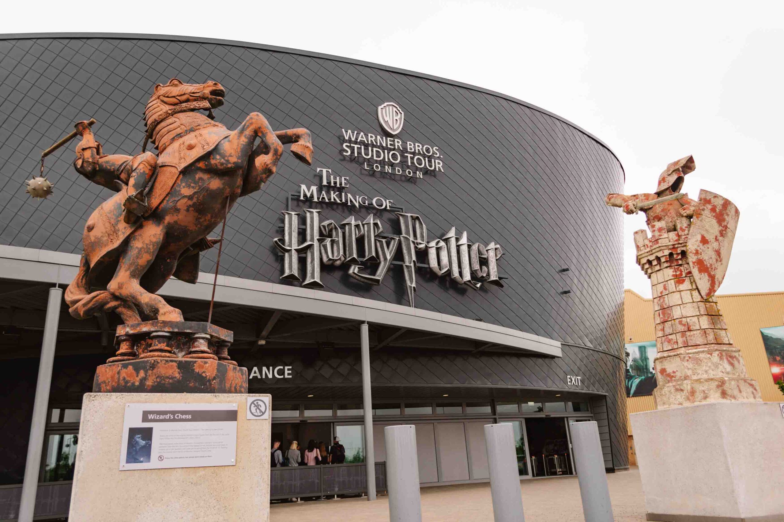 Visit Iconic Locations from the Wizarding World